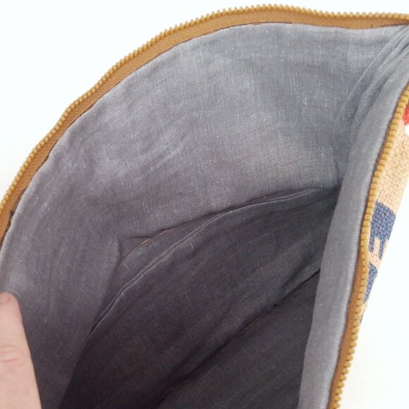 Upcycled Burlap Rice Sack Fold over Clutch Zipper Pouch Tassel Lined Hand Made - Picture 6 of 10